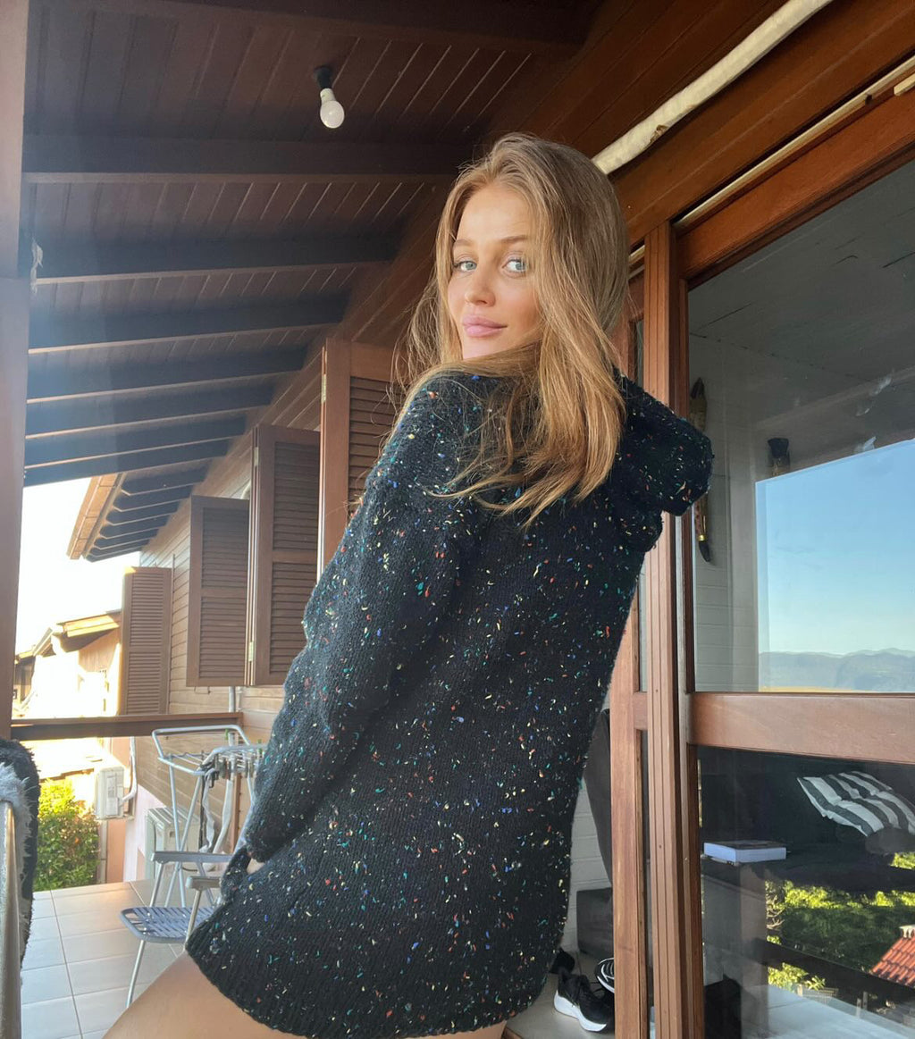 Moletom Cintia Dicker Preto